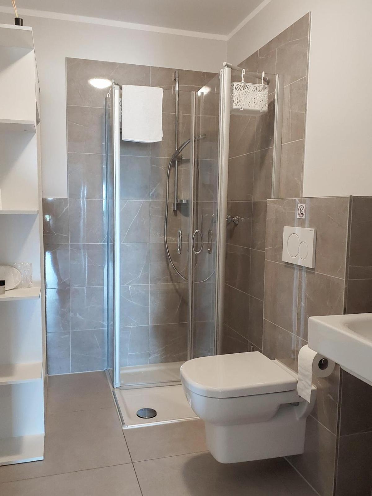 Triple A³ Aparthotel Marktheidenfeld Ngoại thất bức ảnh